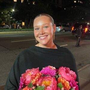 Meet your Posher, Julia